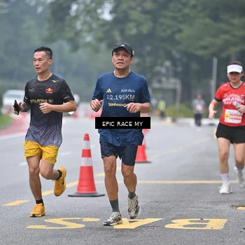 Runner Photo 7033948