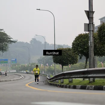 Runner Photo 7033949