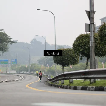 Runner Photo 7033951