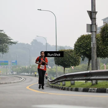 Runner Photo 7033954