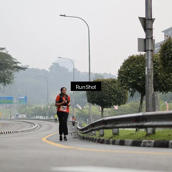 Runner Photo 7033957