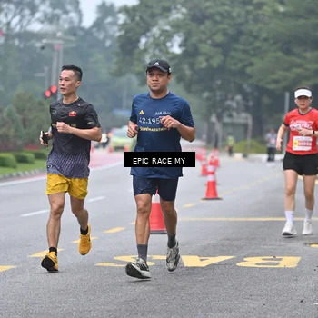 Runner Photo 7033961