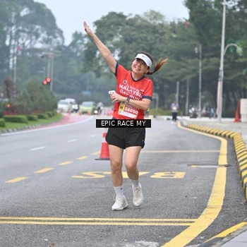 Runner Photo 7033984