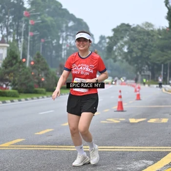 Runner Photo 7033992