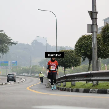 Runner Photo 7033996