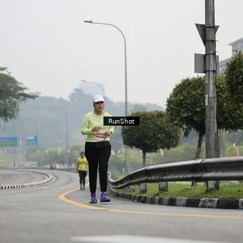 Runner Photo 7034021