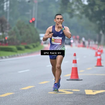 Runner Photo 7034058