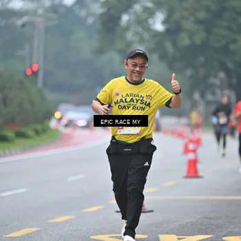 Runner Photo 7034064