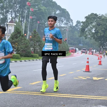 Runner Photo 7034068