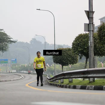 Runner Photo 7034078