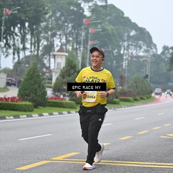 Runner Photo 7034080
