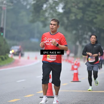 Runner Photo 7034085