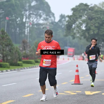 Runner Photo 7034098