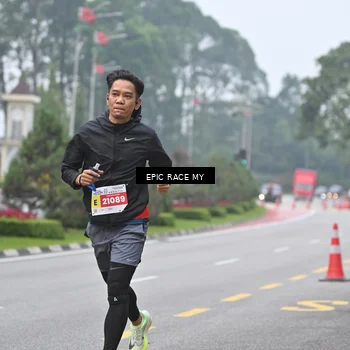 Runner Photo 7034114