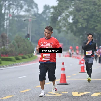 Runner Photo 7034126