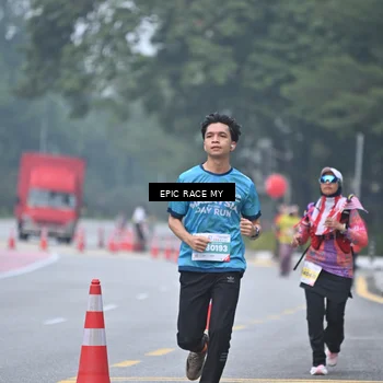 Runner Photo 7034128