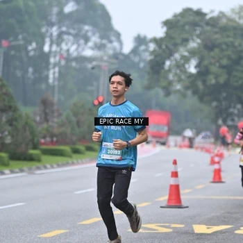 Runner Photo 7034140