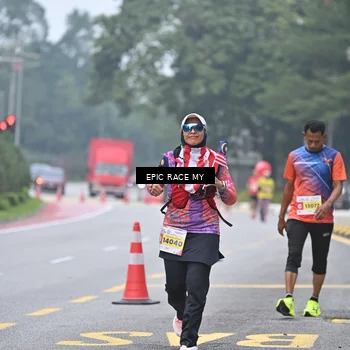 Runner Photo 7034147