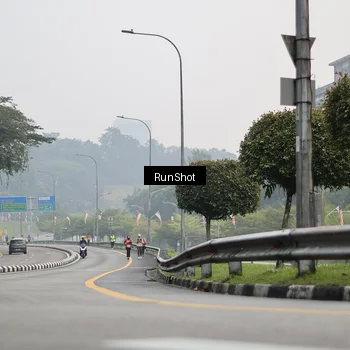 Runner Photo 7034151