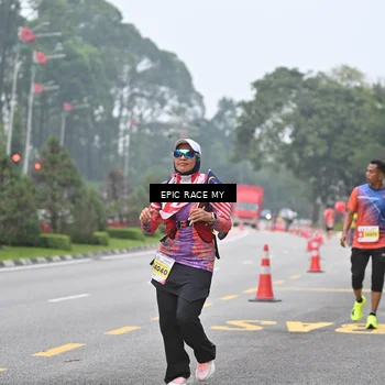 Runner Photo 7034161
