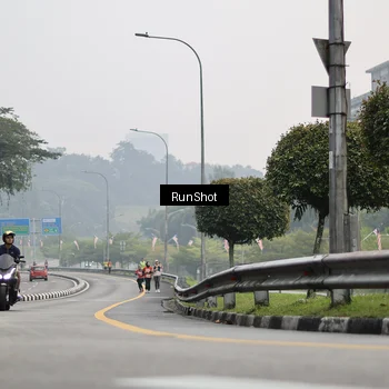 Runner Photo 7034164