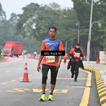 Runner Photo 7034177