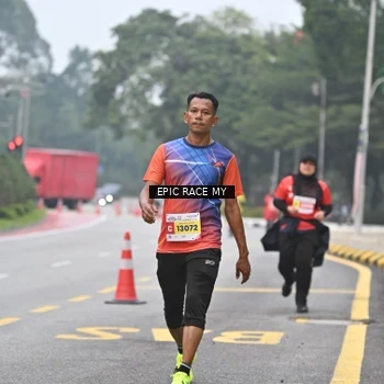 Runner Photo 7034182