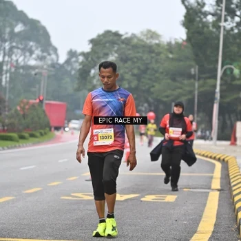 Runner Photo 7034183