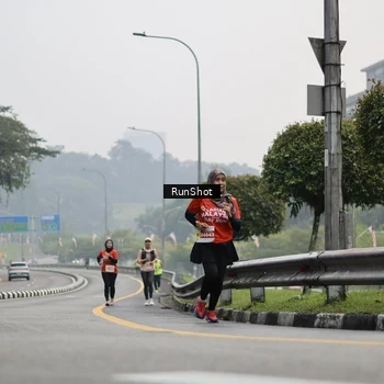 Runner Photo 7034185
