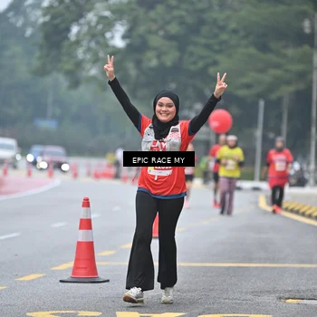 Runner Photo 7034201