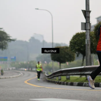 Runner Photo 7034213