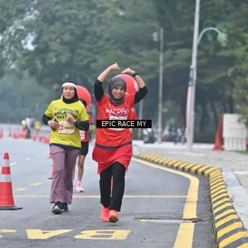 Runner Photo 7034225