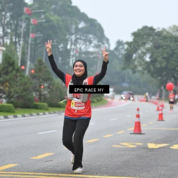 Runner Photo 7034226