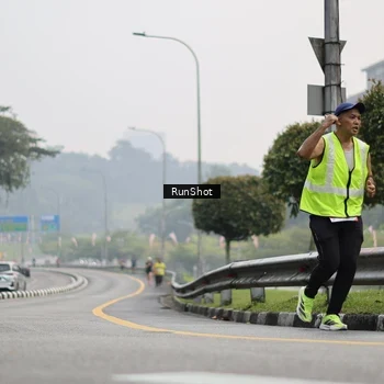 Runner Photo 7034233