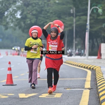 Runner Photo 7034237