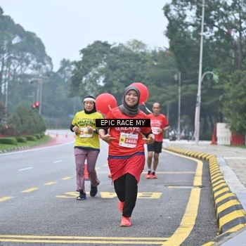 Runner Photo 7034248