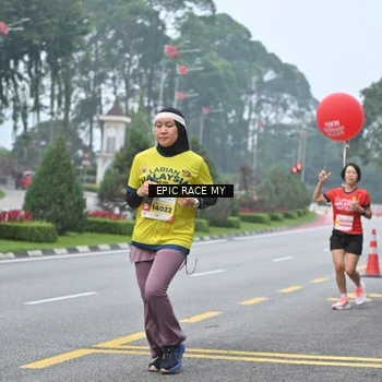 Runner Photo 7034254