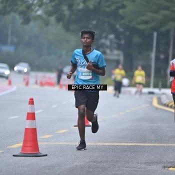 Runner Photo 7034277