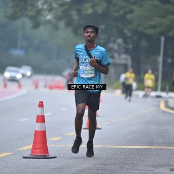 Runner Photo 7034281