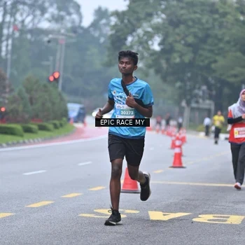 Runner Photo 7034289