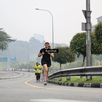 Runner Photo 7034299