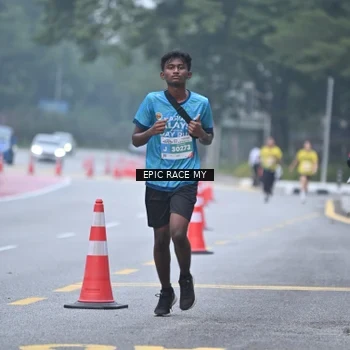 Runner Photo 7034301