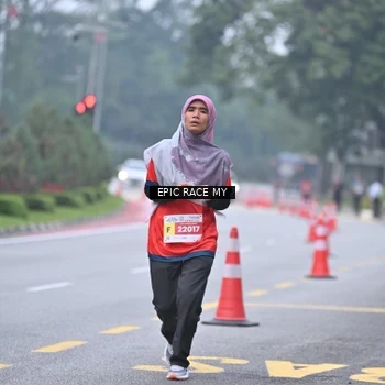 Runner Photo 7034311