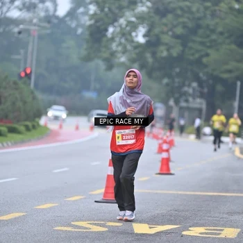 Runner Photo 7034315