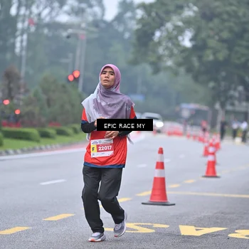 Runner Photo 7034318