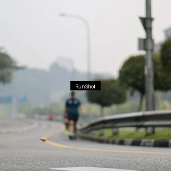 Runner Photo 7034345