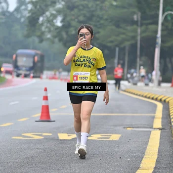 Runner Photo 7034380