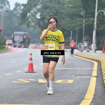 Runner Photo 7034382