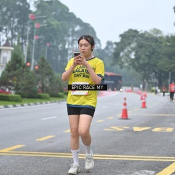 Runner Photo 7034399