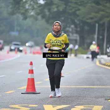 Runner Photo 7034440